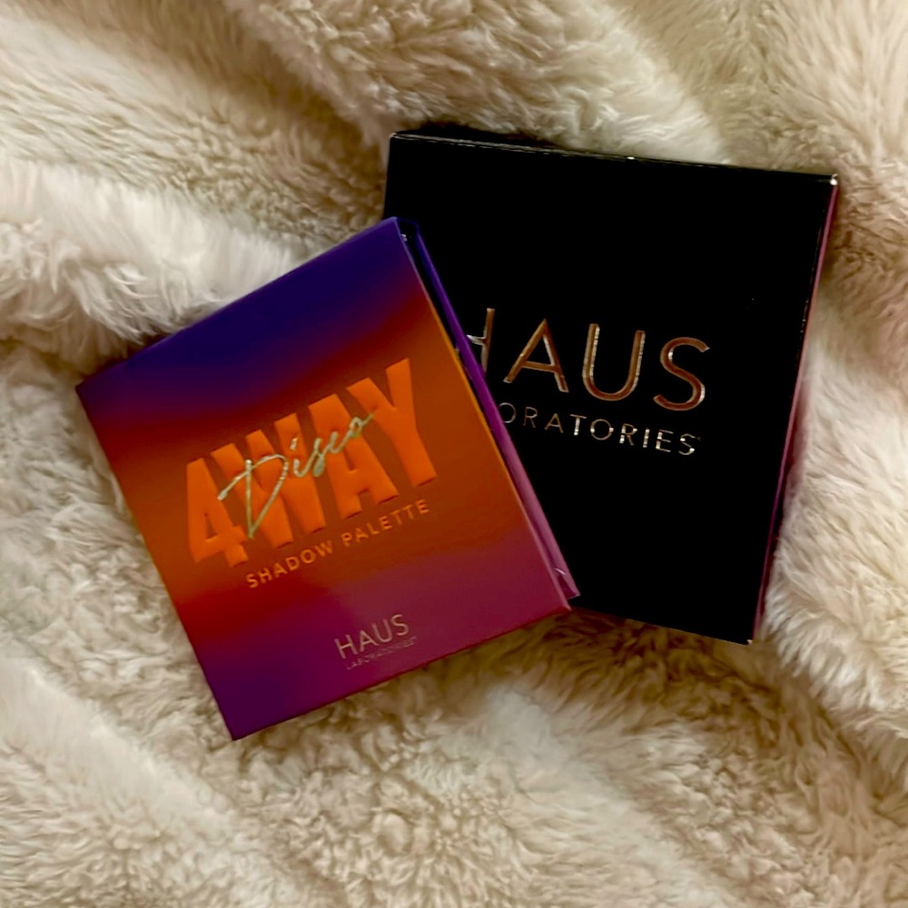 Haus Labs .brand new ! 4 way shadow palette in 4 disco